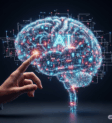 Cerebro con circuitos y luces de IA con una mano humana interactuando, simbolizando la inteligencia artificial transformando la atención al cliente y la innovación tecnológica.
